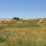 Lovely Flat Wiht Enclosed Garden And Fireplace Apartmán Bibione