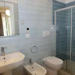 Lovely Flat Wiht Enclosed Garden And Fireplace * Bibione